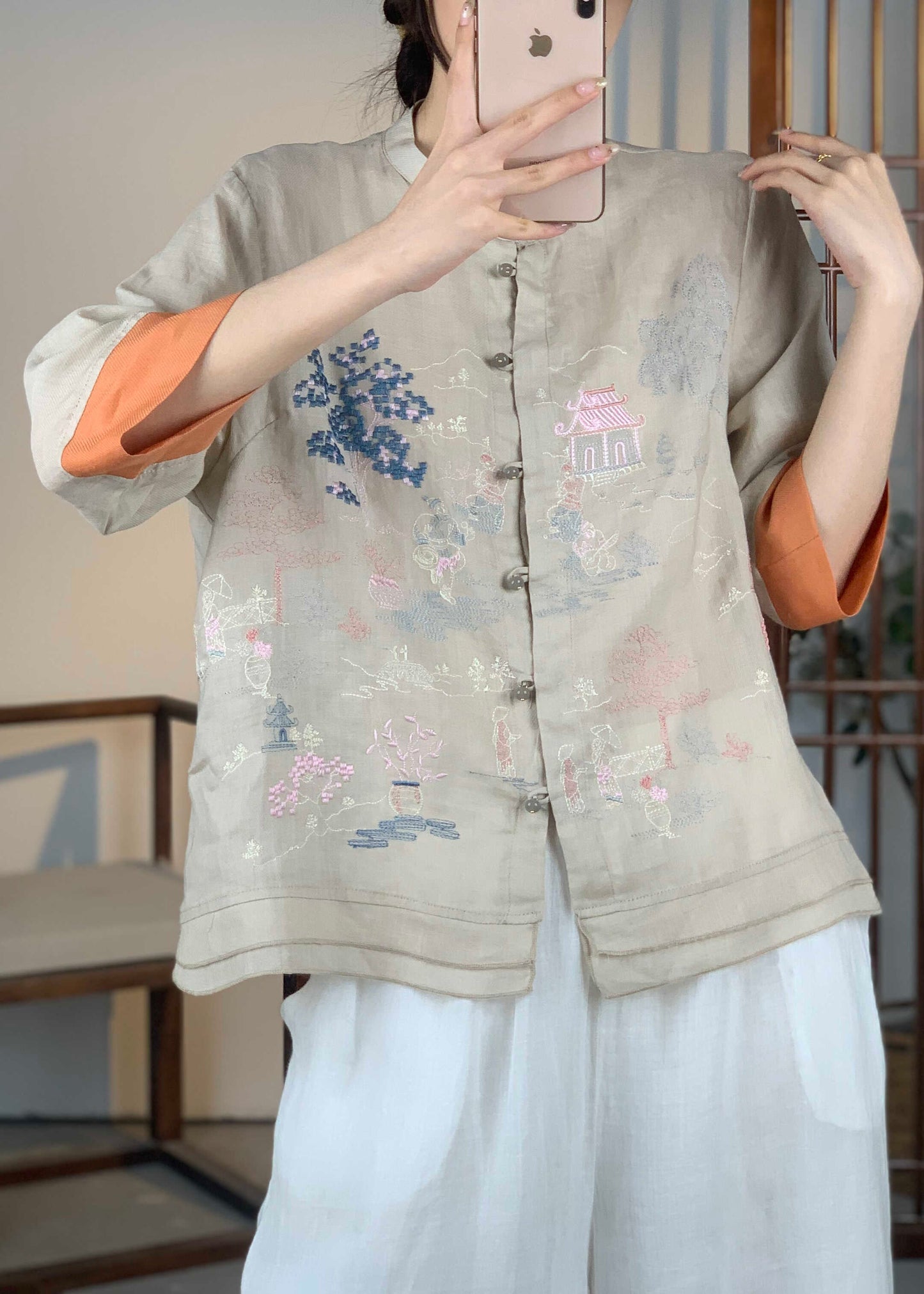 Beautifully Finished Shirt in a Timeless Design