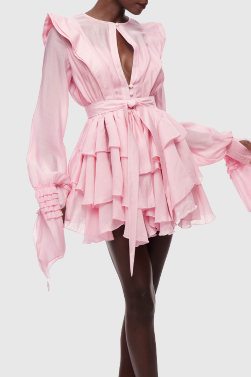 Beautifully Finished Dress in a Timeless Design