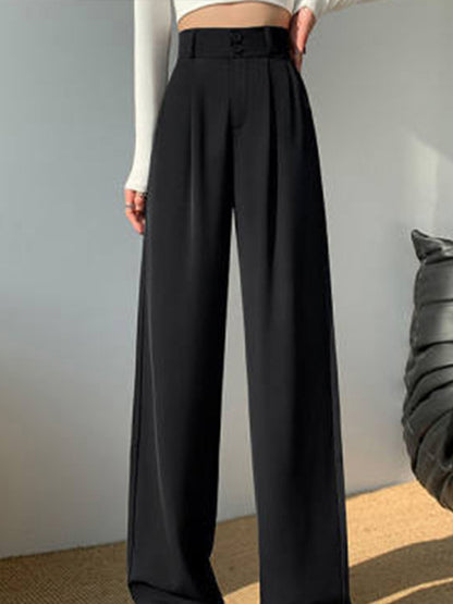 A Vintage Style Trousers with Delicate Timeless Details