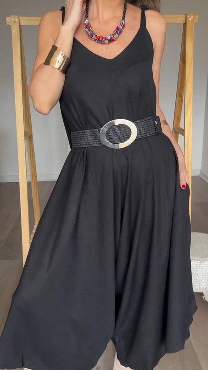 Well Tailored Garment with a Graceful Silhouette