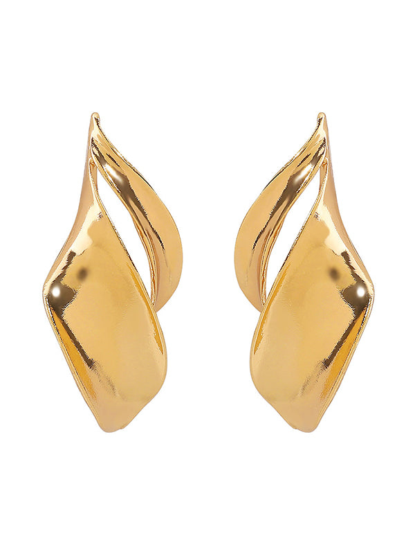 Gracefully Styled Garment for Any Occasion