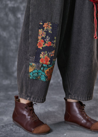 Effortlessly Elegant Pants with a Timeless Design