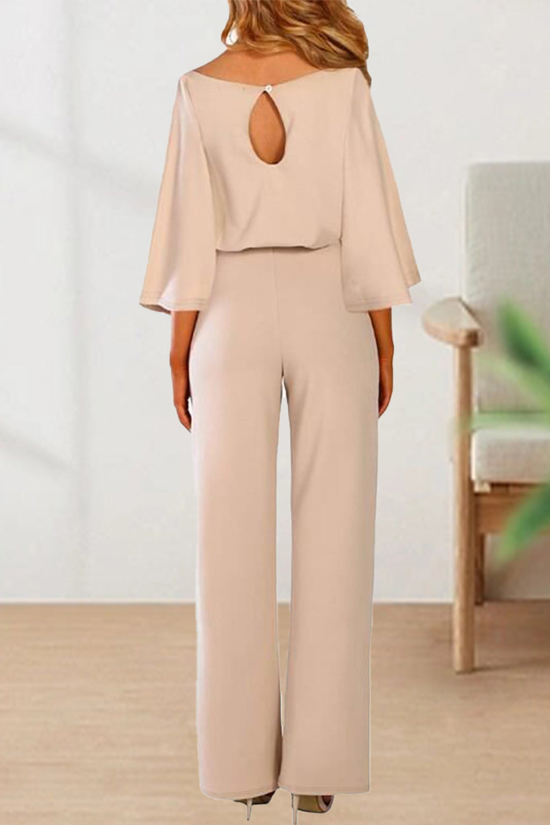 Effortlessly Elegant Garment with a Timeless Design