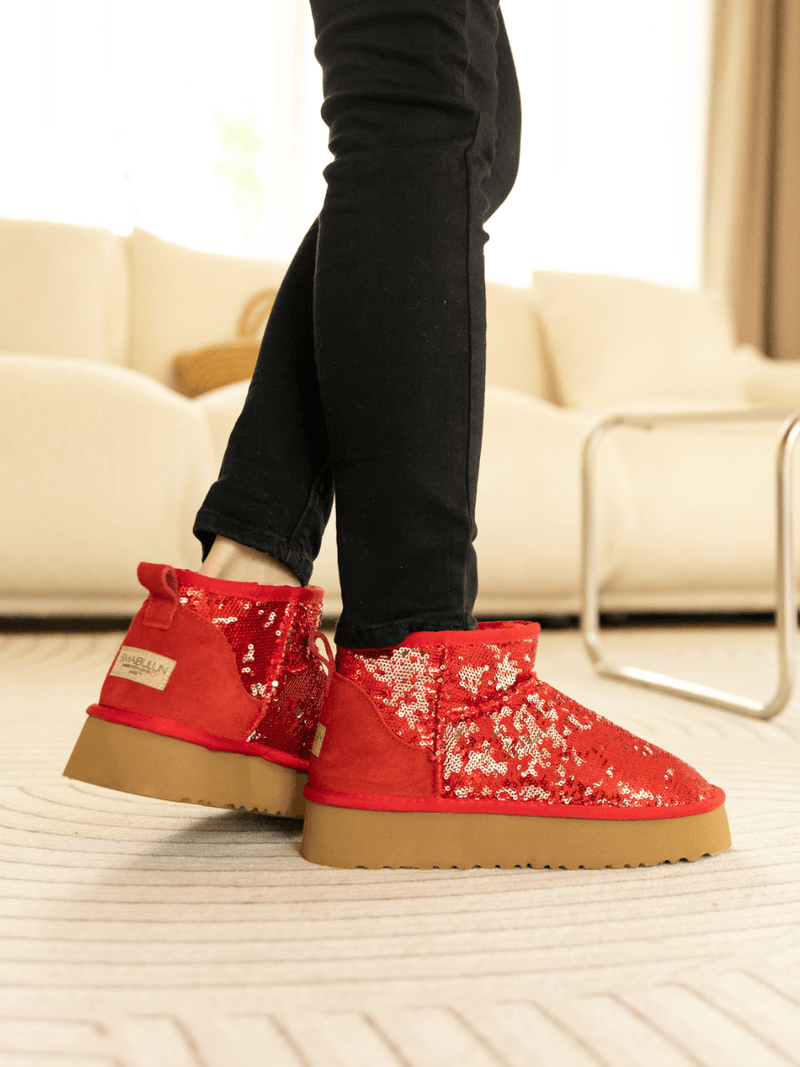 Classic Vintage Boots with a Flattering Fit