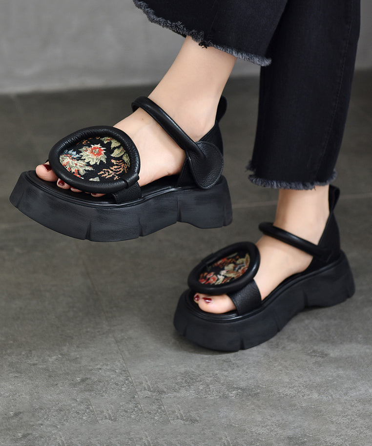 Beautifully Finished Sandals in a Timeless Design