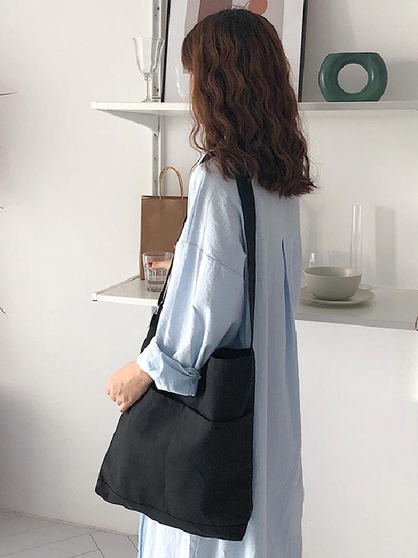 Polished Bag with an Effortless Classic Look