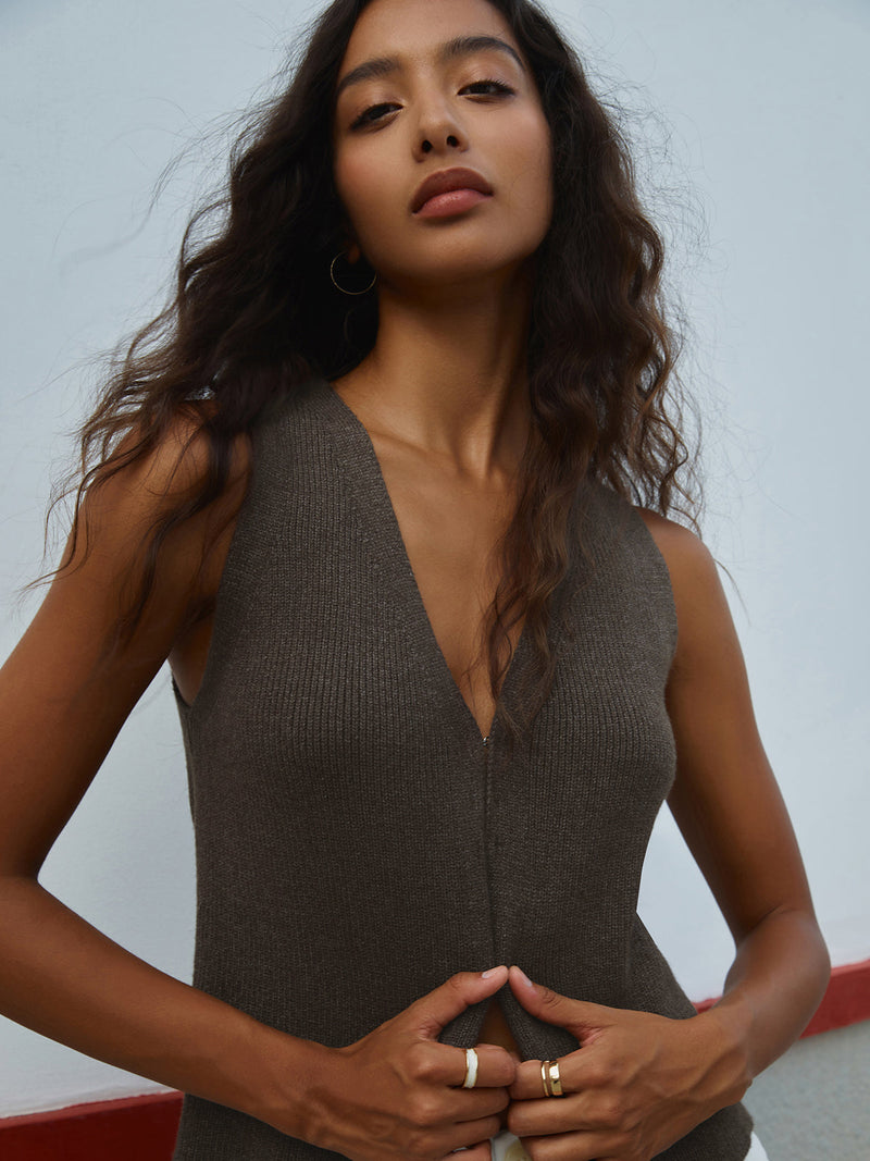 Classic Vintage & Enduringly Stylish Sweater