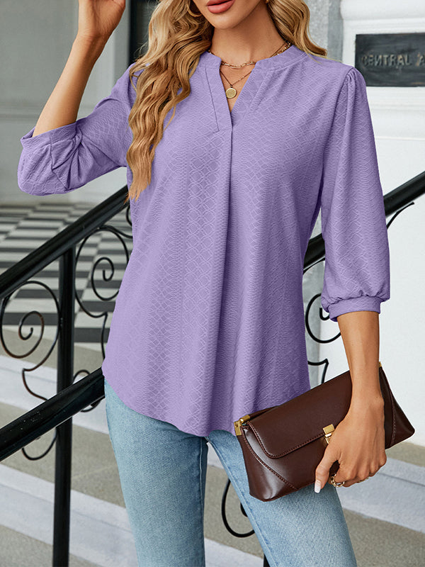 Classic Vintage T-Shirt with a Flattering Fit