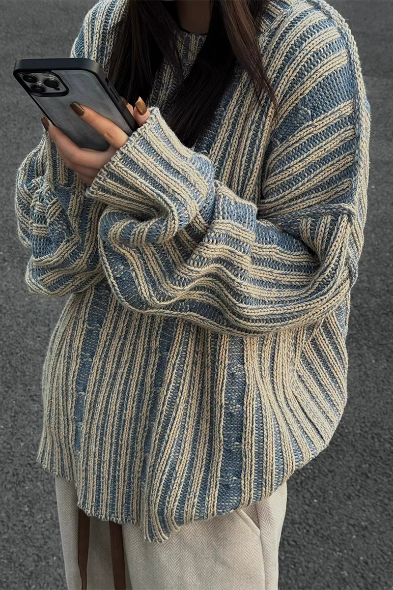 Gracefully Styled Sweater for Any Occasion