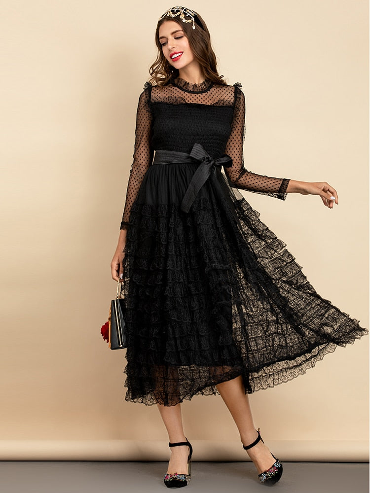 Effortlessly Elegant Dress with a Timeless Design