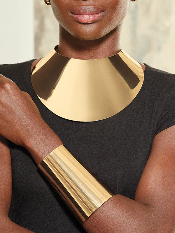 Beautifully Balanced Garment with Timeless Character