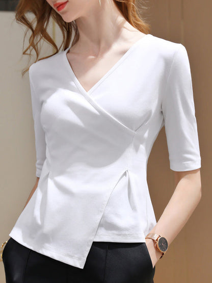 Sophisticated T-Shirt with a Clean Classic Look