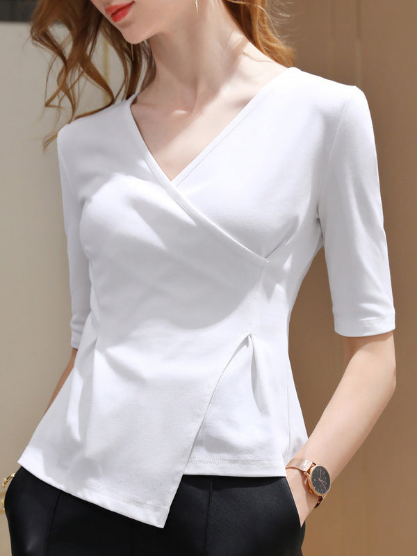 Sophisticated T-Shirt with a Clean Classic Look