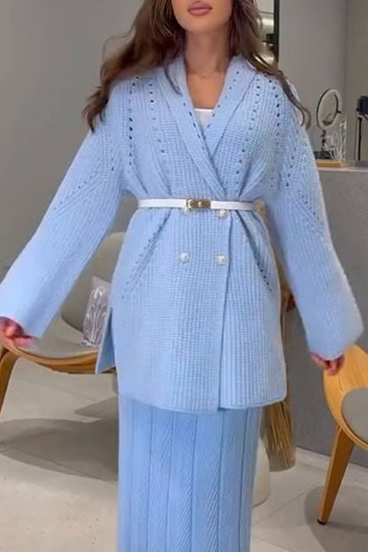 Gracefully Styled Garment for Any Occasion