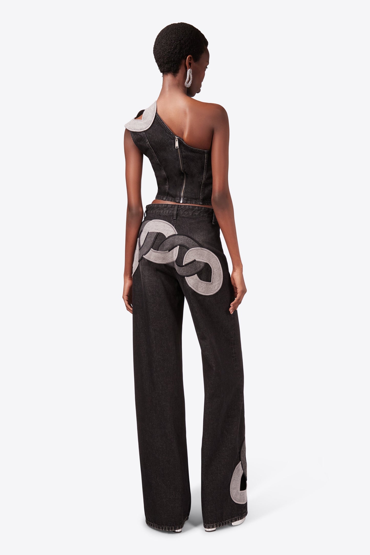Polished Garment with an Effortless Classic Look