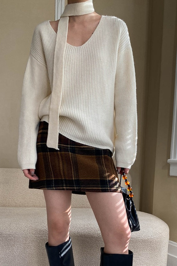Effortlessly Elegant Garment with a Timeless Design