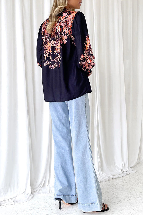 Beautifully Finished Blouse in a Timeless Design