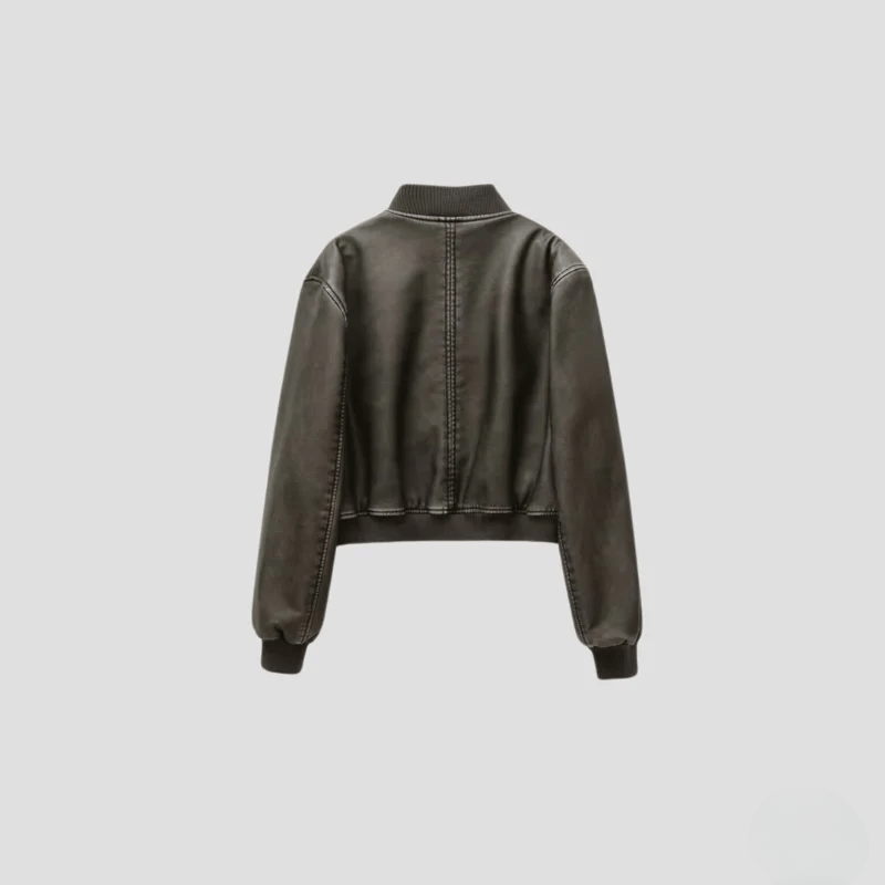 Beautifully Finished Jacket in a Timeless Design