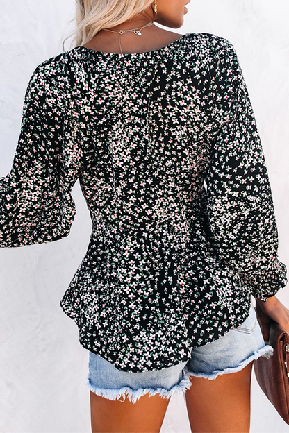 Classic Vintage & Enduringly Stylish Top