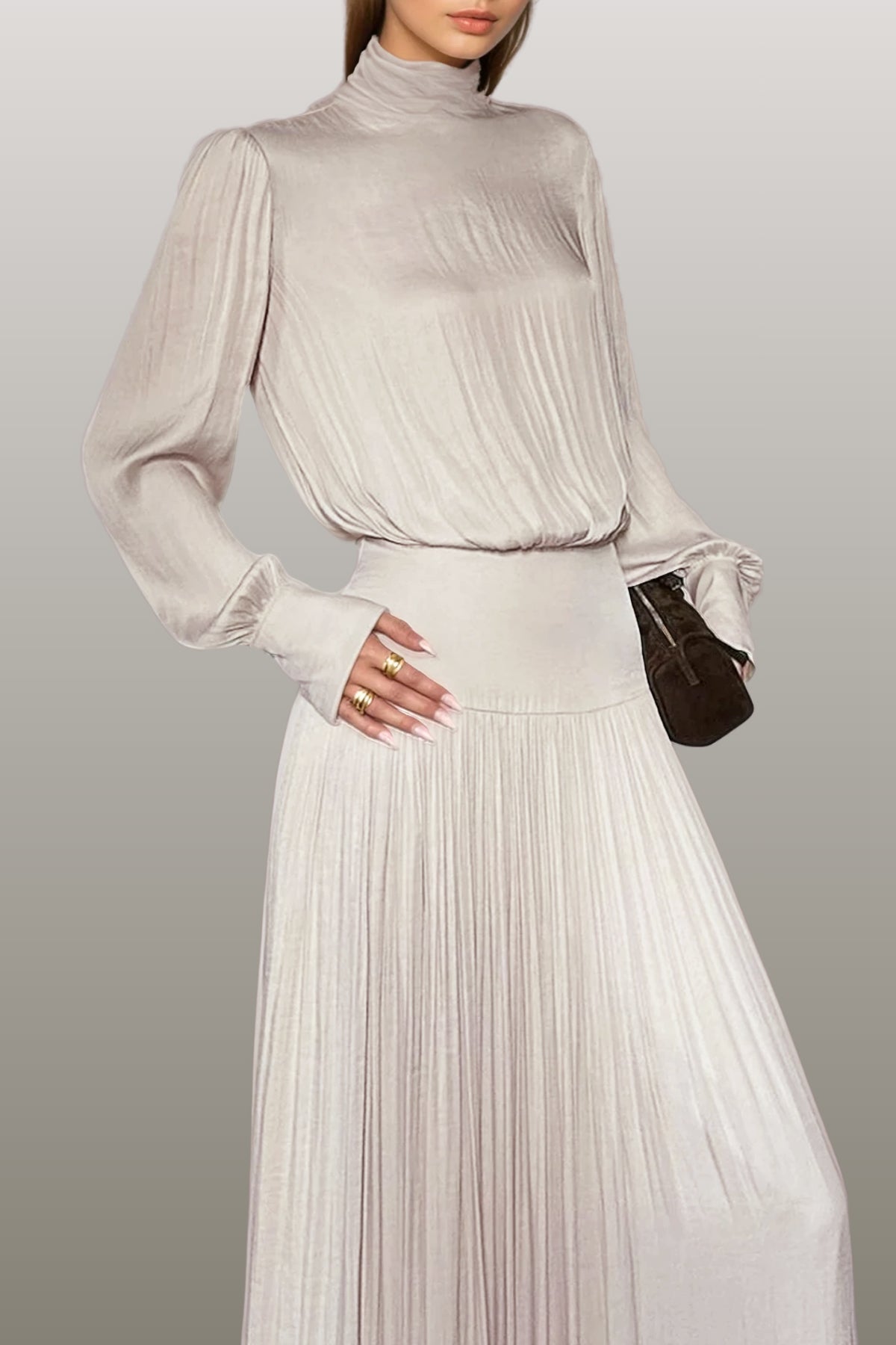 Beautifully Crafted Dress in a Classic Style