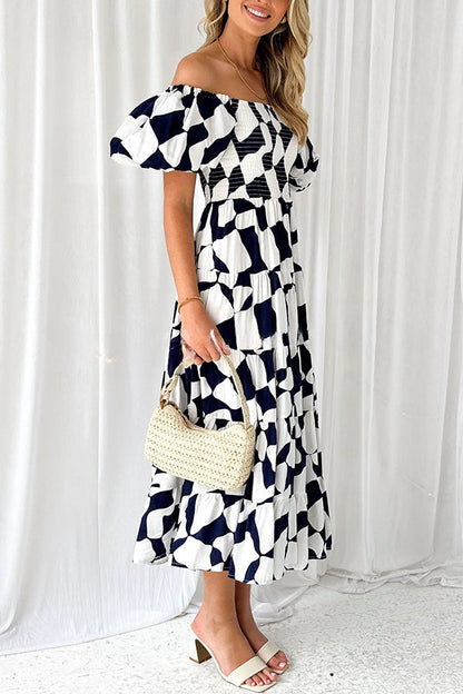 Effortlessly Elegant Dress with a Timeless Design