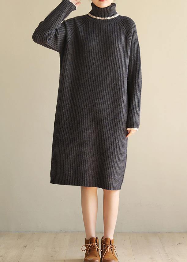 Classic Vintage Sweater with a Flattering Fit