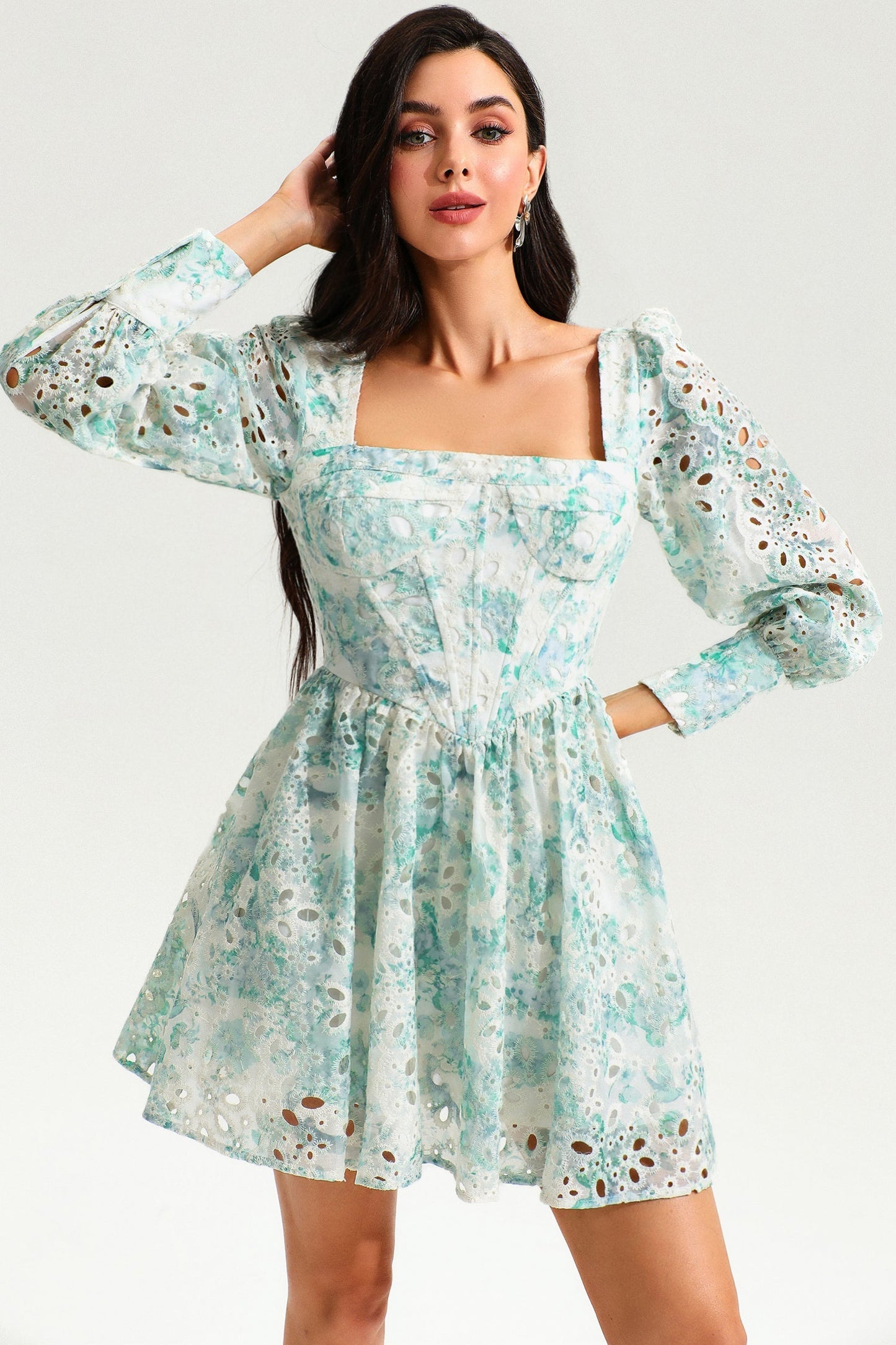 Sophisticated Dress with a Clean Classic Look