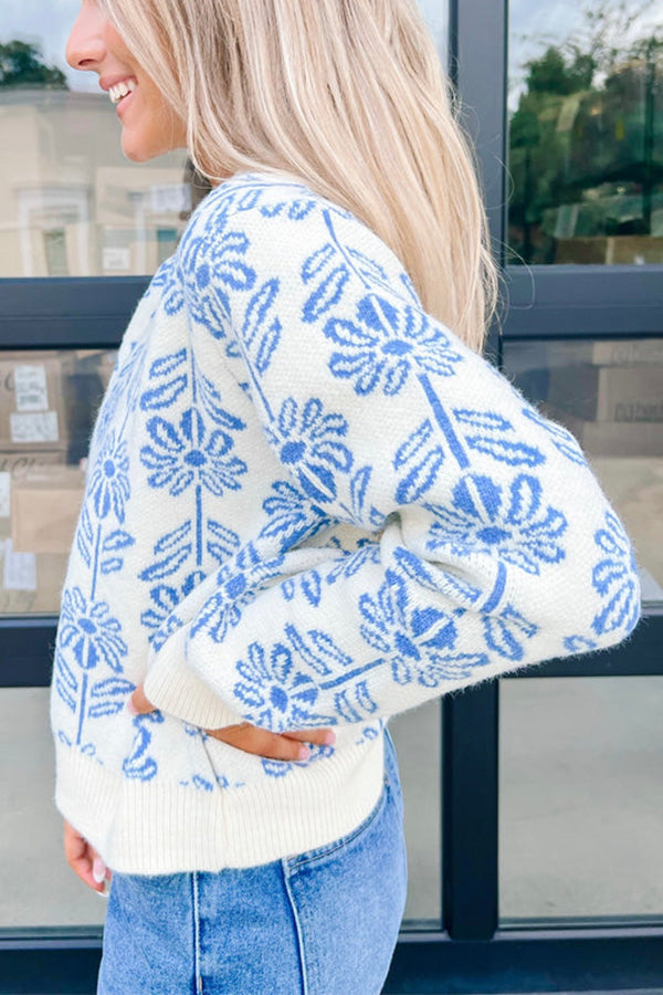 Gracefully Styled Sweater for Any Occasion