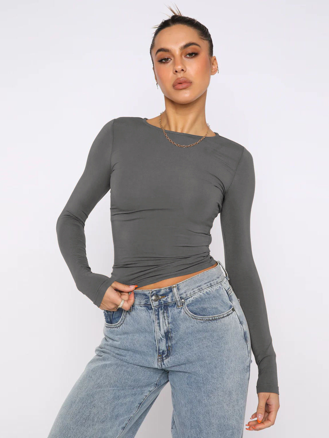 Effortlessly Elegant T-Shirt with a Timeless Design