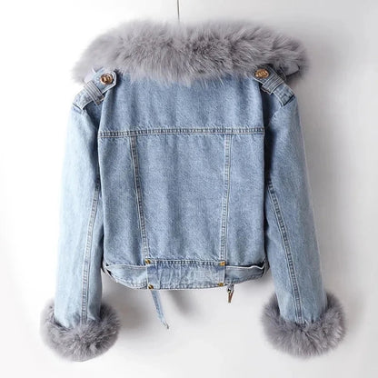 Gracefully Styled Jacket for Any Occasion