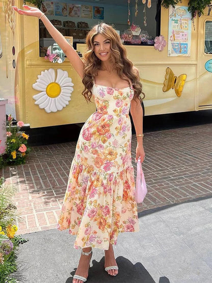 Classic Vintage & Enduringly Stylish Dress