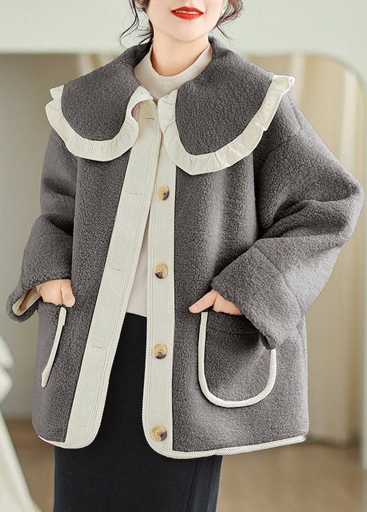 Beautifully Finished Coat in a Timeless Design