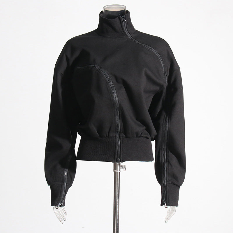 Well Tailored Sweater with a Graceful Silhouette