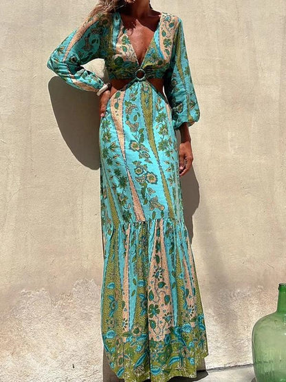 Classic Vintage & Enduringly Stylish Dress