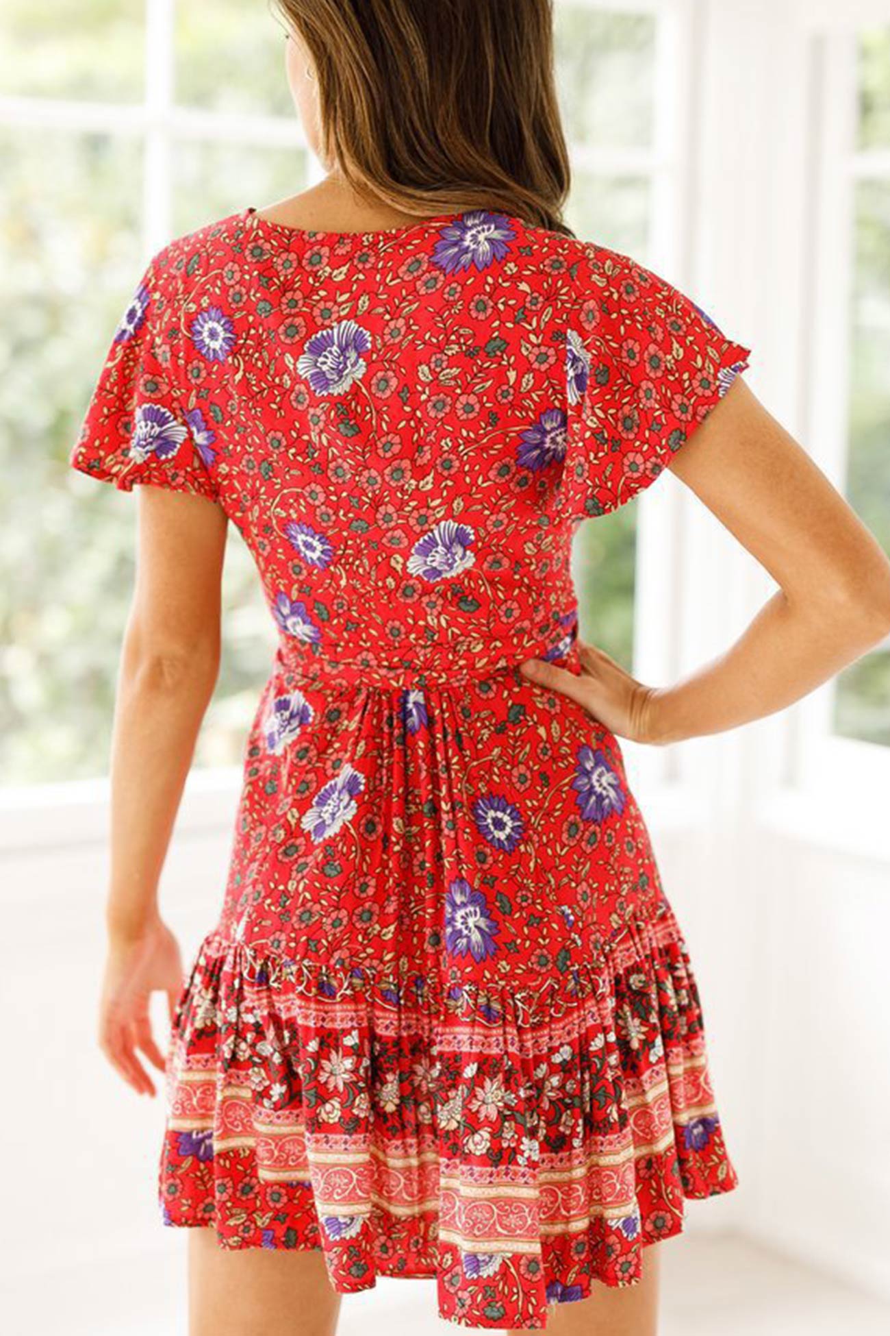 Sophisticated Dress with a Clean Classic Look
