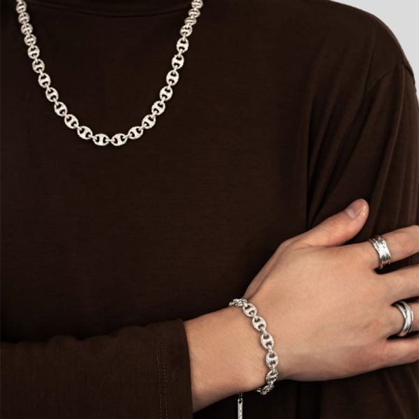 Gracefully Styled Garment for Any Occasion