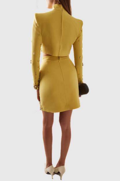 Beautifully Finished Garment in a Timeless Design