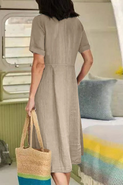 Sophisticated Dress with a Clean Classic Look