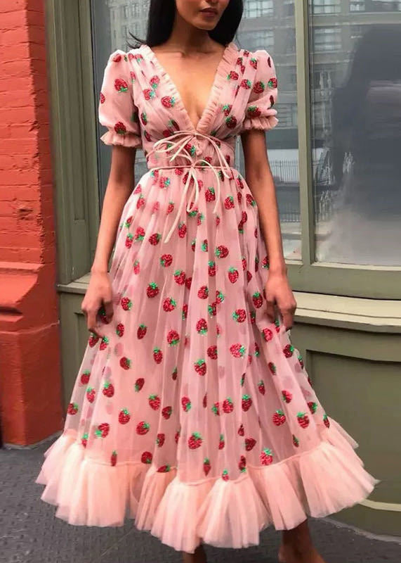 Gracefully Styled Dress for Any Occasion