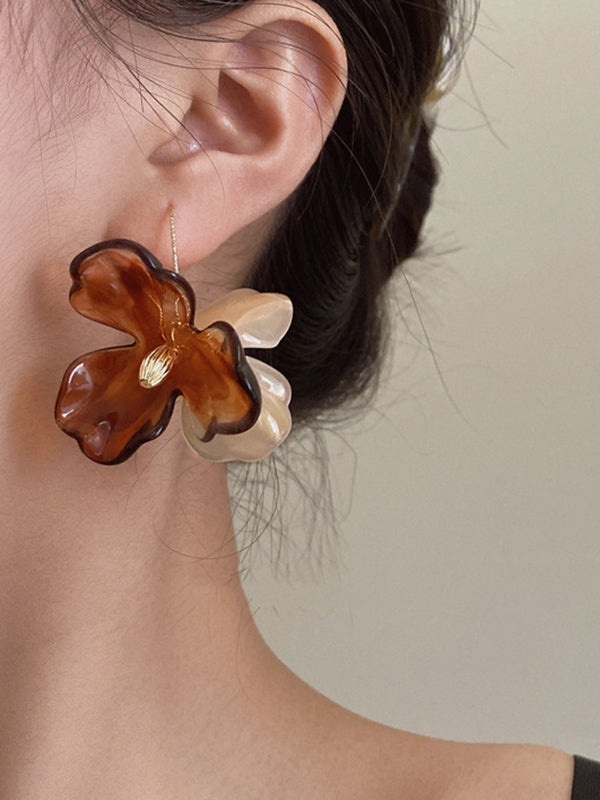 Elegantly Styled Garment for Everyday Wear