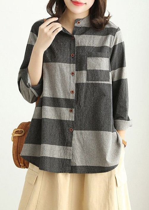 Effortlessly Elegant Shirt with a Timeless Design