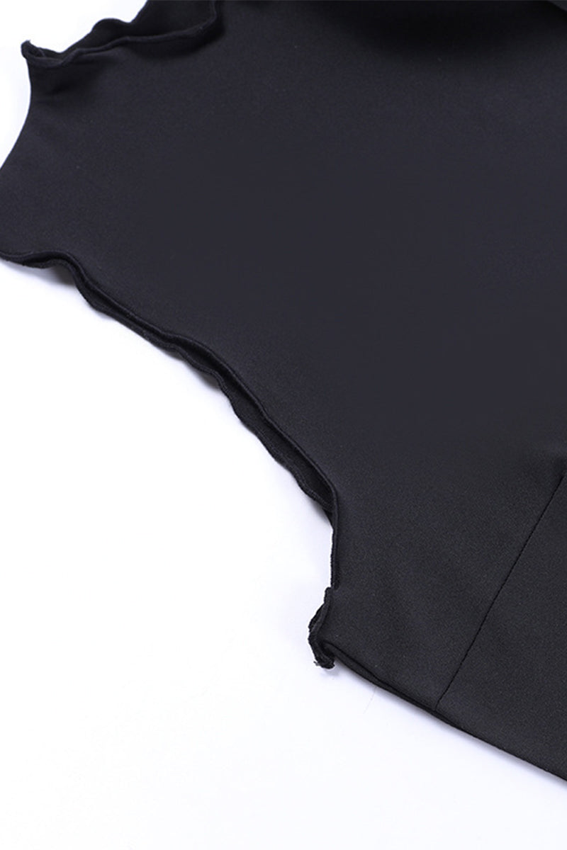 Sophisticated Garment with a Clean Classic Look