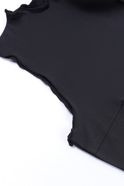 Sophisticated Garment with a Clean Classic Look