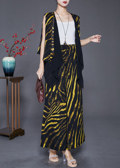 Sophisticated Pants with a Clean Classic Look