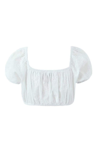 Gracefully Styled Garment for Any Occasion