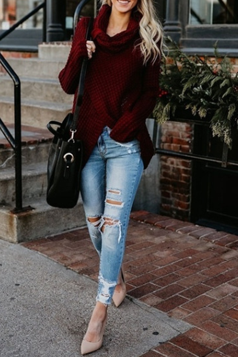 Gracefully Styled Sweater for Any Occasion