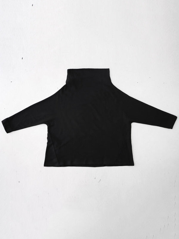 Gracefully Styled T-Shirt for Any Occasion