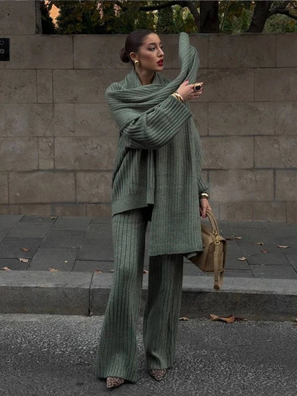 Well Tailored Garment with a Graceful Silhouette