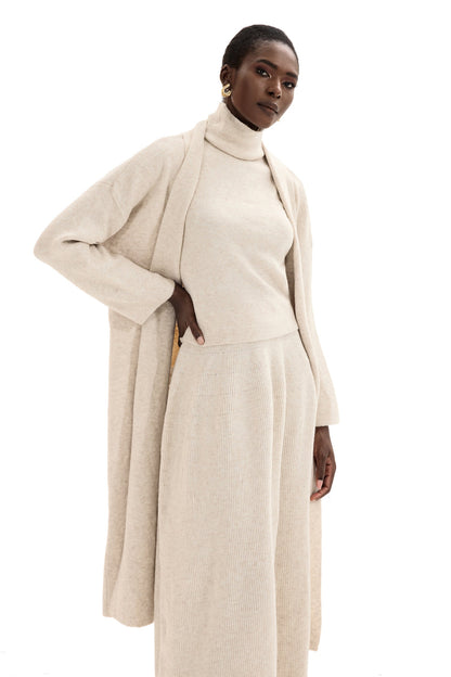 Classic Vintage Cardigan with a Flattering Fit