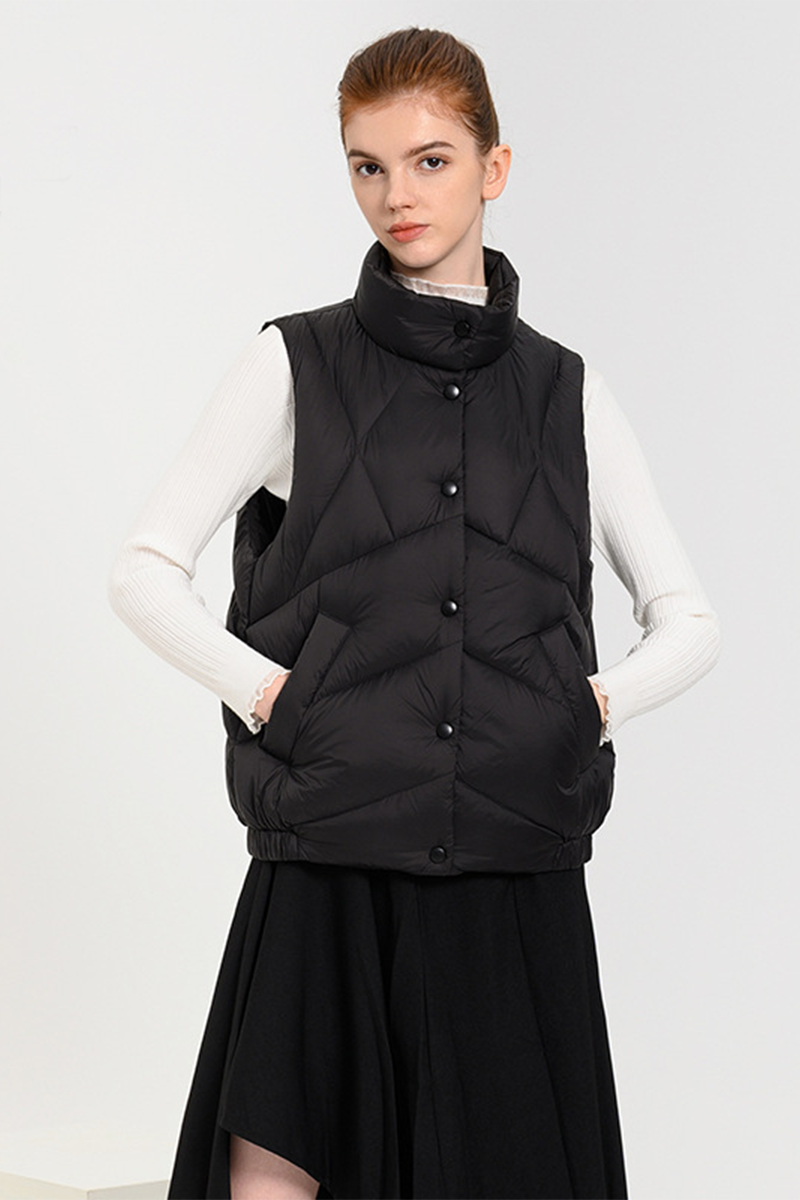 Classic Vintage Coat with a Flattering Fit